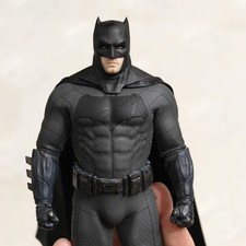 welike custom  1/12 mezco  batman picture