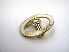 Vintage 1981 Womens American ORT Pin Badge Gold Tone White Enamel Jewish Org picture