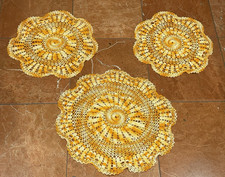 VINTAGE VARIEGATED SHADES ORANGE FLORAL CROCHET 14.5