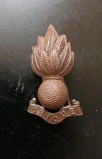 Vintage Royal Artillery UBIQUE Flaming Grenade Badge Brooch Military RA 50mm picture