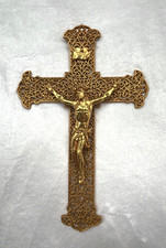 SIMPLY STUNNING VINTAGE GOLD-TONE METAL FILIGREE WALL CRUCIFIX BY GALLO CO. N.Y picture