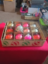 Vtg mixed lot of 12 Christmas Ornaments in Box Read Estate Find picture