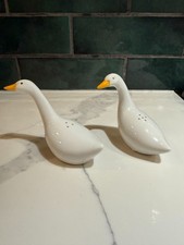 Vintage Avon Geese Duck Swan Couple Salt & Pepper Shakers Porcelain Set picture