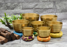 Hand hammered Singing  Bowls - Tibetan sound therapy set of 7 singing bowls  picture