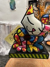 Romero Britto “Bird Feeder “Snazzy Cat- New Condition  Basic  Beautiful picture