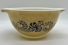 Vintage Pyrex Homestead Cinderella mixing bowl. picture