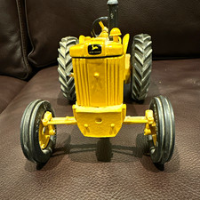 John Deere 320  industrial Tractor Diecast-Style Model, ertl picture
