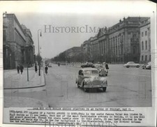 1959 Press Photo Unter den Linden in East Berlin - lrx22951 picture