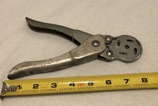 Vintage Douglas/The Scott & Fetzer Co. 4-jaw Wire Terminal Crimping Plier