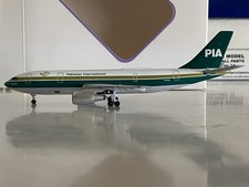 Aeroclassics PIA Pakistan International Airlines Airbus A300B4 1:400 AP-BAZ picture