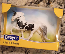 BREYER ALANA STABLEMATE CLUB B&W PINTO TENNESSEE WALKING MODEL HORSE MARE NEW 2 picture