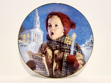 Reco International Candlelight Christmas Plate Gold Trim 1993 Limited Edition picture