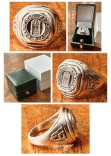 1958 Deerfield Academy Deerfield, MA Balfour Sterling Silver Size 8.5 Class Ring picture