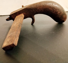 PRIMITIVE ANTIQUE C.S. OSBORNE CAST IRON PISTOL GRIP LEATHER CUTTING GAUGE TOOL picture