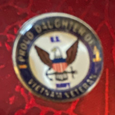 Proud Daughter Pinback Button w/ Eagle Emblem, Awards Theme picture