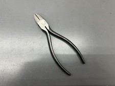 (v) VINTAGE UTICA TOOLS 242-5-1/2 5.5