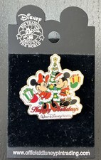 Disney World Pin 2002 Christmas Happy Holidays Mickey & Minnie Mouse On Card picture