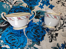 Noritake Mayfare 5154Floral Creamer & Sugar Bowl Set White Pink Gold Trim picture