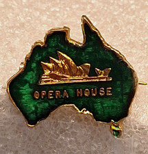 Australia Sydney Opera House Souvenir Lapel Pin, Pinback. picture