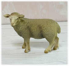 Schleich 2003 Retired Ewe Female Sheep Farm Animal Figure Toy Retired 13283 picture
