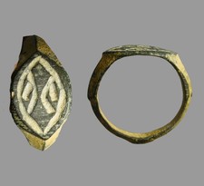 Greco-Phoenician Hellenistic Bronze Baal / Standing Deities Signet Ring 400BC picture