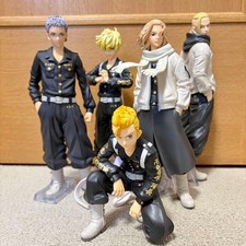Tokyo Revengers Christmas Battle Figure Set Collectible Anime Authentic Japan picture