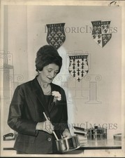 1960 Press Photo Countess de Toulouse-Lautrec, is in New Orleans this week. picture