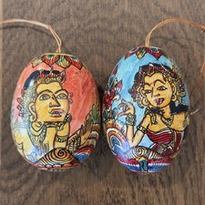 Vtg Balinese Hand Painted Wooden Egg Ornaments Set Of 2 Indonesian Folk Art  picture