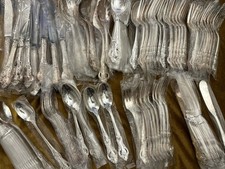 104 Piece Royal Gallery RGL4  Silverplate Flatware Set Korea picture
