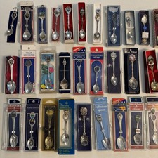 (45) Vintage Spoon Collection Lot - US States & Abroad Souvenir Bundle picture