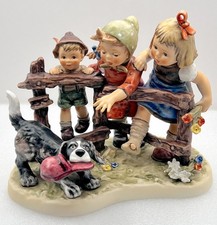 Goebel Hummel Troublemaker 2205 Moments in Time Limited Ed 1917/5000 MINT picture