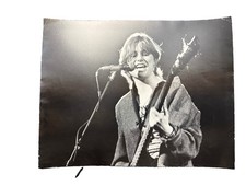 Vintage Kurt Cobain Nirvana Live Concert B&W Photo 8x10 Press Still picture