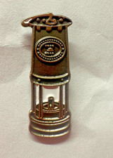 Miners Davy lamp pin badge. Safety lamp. Coal Tin Copper mines. Metal. Enamel. picture