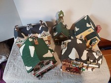 Dep 56 north pole series and snow village buildings lot of 5 no lights used picture