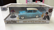 Jada Harry Potter 1959 Ford Anglia Die-Cast Vehicle w/ Figure Set Boxed picture