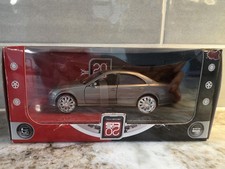 24CTS 1:18 Mercedes-Benz E-Class Diecast Model Car Boxed Item No. 06005 picture
