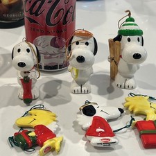 6 VTG 1970’s  Peanuts Ceramic Christmas Ornaments Snoopy Woodstock picture