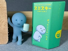 Authentic Smiski Toilet Series Smiski Helping Out Figure picture