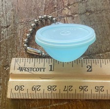 NEW Vintage 1307 Tupperware keychain mini wonderlier Bowl Key Ring Teal Adorbs picture