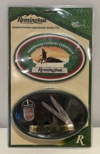 Remington Country Christmas Mini Trapper 19353 Pocket Knife Green Jigged Bone picture