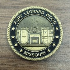 US Army Fort Leonard Wood Missouri Challenge Coin picture
