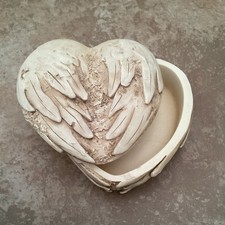 “Demdaco Journey of Grace Angel Wings Trinket / Memory Box Nancy Carter 2008”  picture