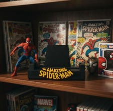 The Amazing Spiderman Comic Book Display Stand Graded CGC, CBCS Non-Graded Comic picture