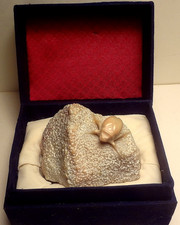 📌Unique c1950's CARVED soapstone SCARAB BEETLE in orig. CUSTOM BOX -PAPERWEIGHT picture