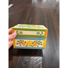 Vintage Syndicate Mfg Floral Metal Recipe Box Tin 70s Retro Flowers PA picture