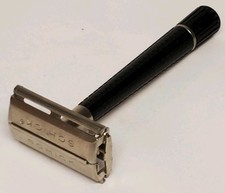 Vintage 1967-1970’s Schick Krona DE TTO Safety Razor Black Handle picture