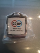 VTG CO'OP Metal Advertising Paper Clip Gas And Oil Magnet On The Back Brand New. picture