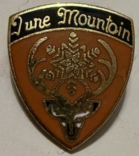 70s/80s Vintage SKI  June Mountain California Buck Deer Souvenir Lapel Pin picture