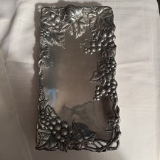 Arthur Court Grapes Vine Leaves 11.5” x 6.5” Handmade Aluminum Bread Tray 1996 picture