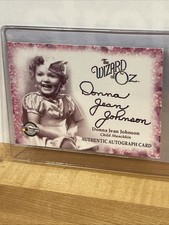 Breygent Wizard of Oz Autograph DONNA JEAN JOHNSON Child Munchkin DS1 Mint picture